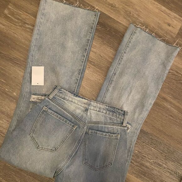 NWT Abound Destressed flare Jeans Sz 26 - Picture 2 of 5